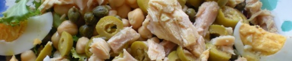 cropped-ensalada-de-garbanzos-con-atun-claro_at_conservas-serrats-6101.jpg